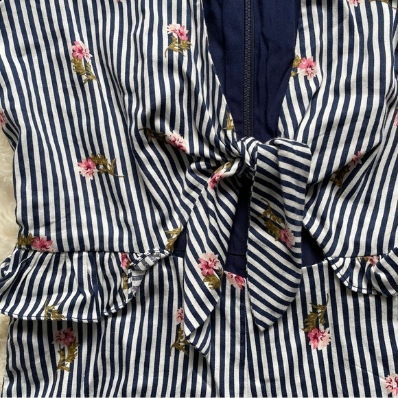 Privacy Please Navy and White Patterned Jumpsuit - Picture 6 of 12